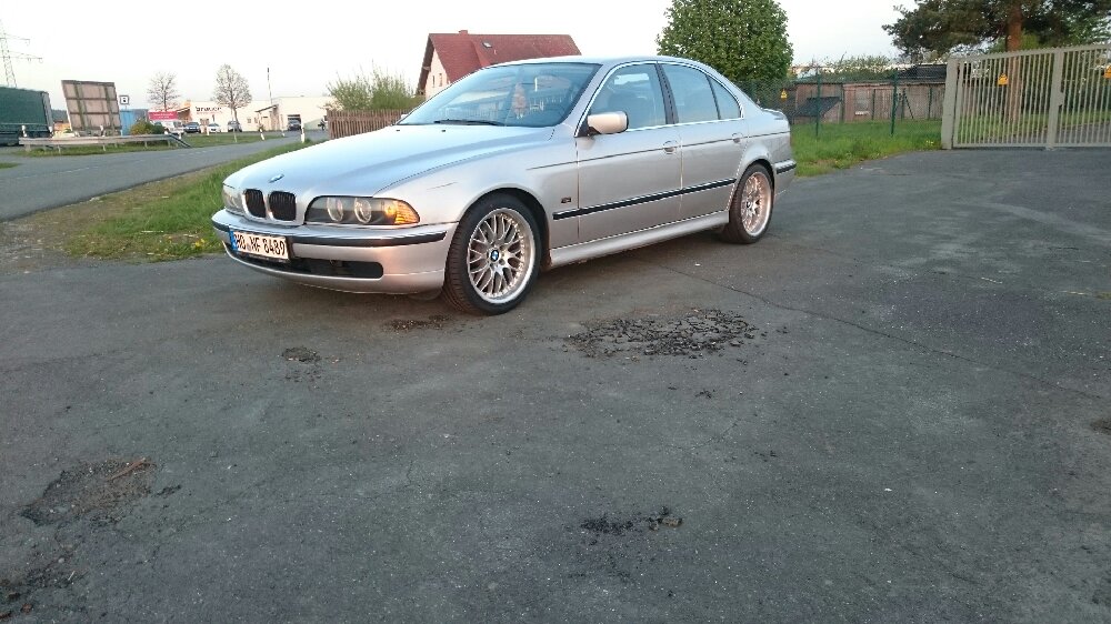 E39 Bj 1999 - 5er BMW - E39