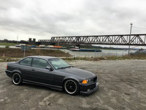 E36 Coupe 320i Fjordgrau - 3er BMW - E36