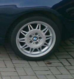 BMW  Felge in 7.5x17 ET 41 mit Dunlop  Reifen in 235/40/17 montiert hinten Hier auf einem Z3 BMW E36 1.9 (Roadster) Details zum Fahrzeug / Besitzer