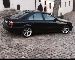 BMW Styling 69 Felge in 9x18 ET 21 mit kumho  Reifen in 265/30/18 montiert hinten Hier auf einem 5er BMW E39 530i (Limousine) Details zum Fahrzeug / Besitzer