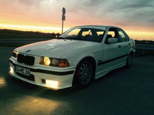 BMW E36 323i Limousine "Neuauferstehung" - 3er BMW - E36