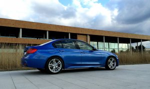 F30 316i M-Sportpaket - 3er BMW - F30 / F31 / F34 / F80 F30 316i M-Sportpaket - 3er BMW - F30 / F31 / F34 / F80