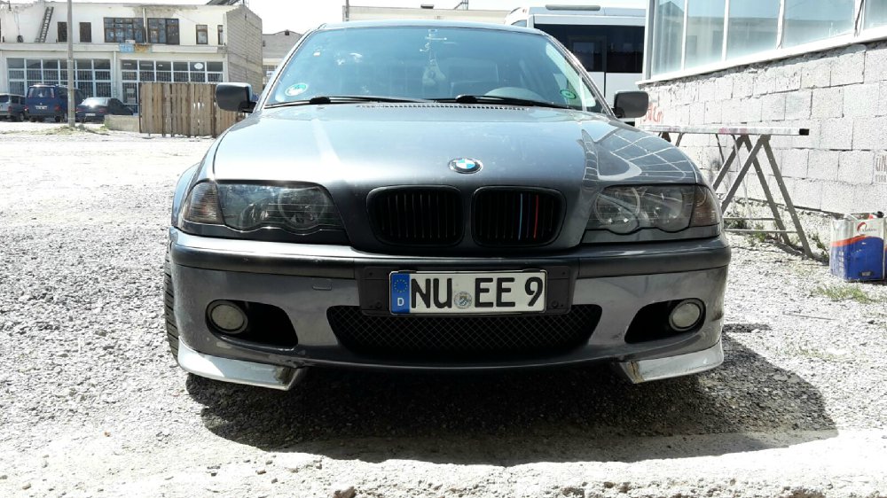 BMW E46 325i Stahlgrau - 3er BMW - E46