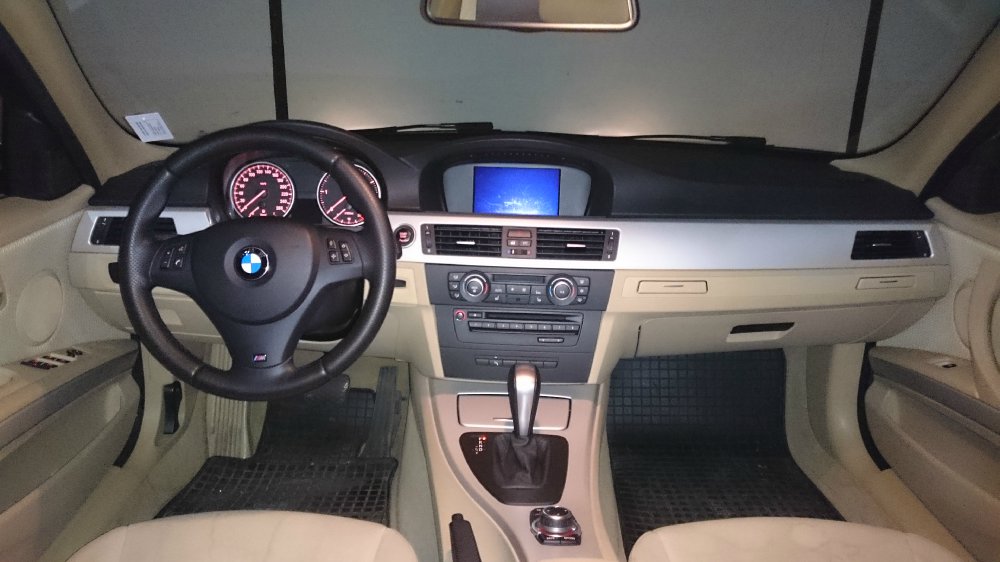 318d Touring LCI - 3er BMW - E90 / E91 / E92 / E93