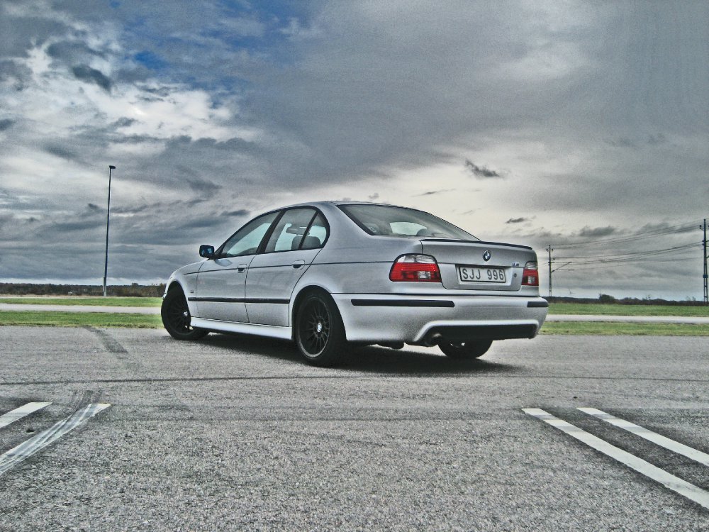 520iM -01 - 5er BMW - E39
