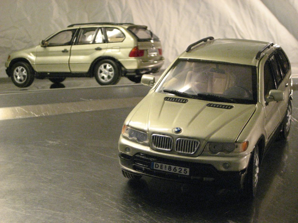 My BMW 1/18 diecast modellcars - BMW Fakes - Bildmanipulationen