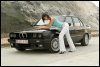 E30, 324d Shadowline - 3er BMW - E30 - Anja_and_the_e30_shoot_side.jpg