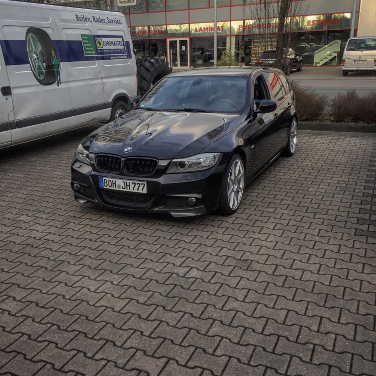 BMW E91 - 3er BMW - E90 / E91 / E92 / E93