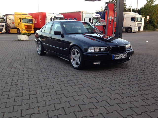 E36 320i    E36LEGEND'S Black Pearl - 3er BMW - E36