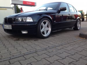 E36 320i E36•LEGEND'S Black Pearl - 3er BMW - E36 E36 320i E36•LEGEND'S Black Pearl - 3er BMW - E36