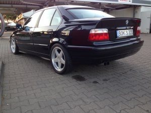 E36 320i E36•LEGEND'S Black Pearl - 3er BMW - E36 E36 320i E36•LEGEND'S Black Pearl - 3er BMW - E36