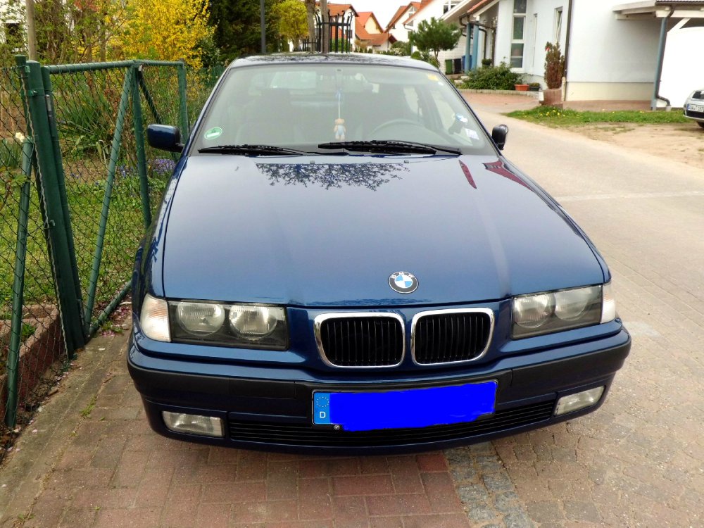 323t Compact Avuslaumetallic "117 tkm" - 3er BMW - E36