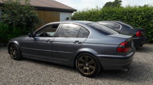 E46,323 Limousine - 3er BMW - E46