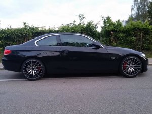 BMW 330i e92 - 3er BMW - E90 / E91 / E92 / E93