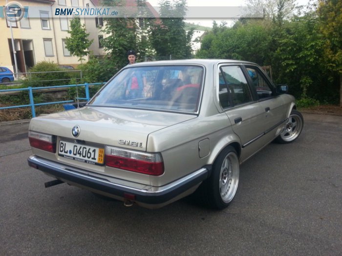 E30 318i - 3er BMW - E30