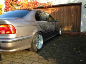 E39 528i - 5er BMW - E39