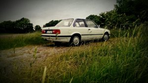 E30 320i - 3er BMW - E30
