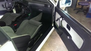 E30 320i - 3er BMW - E30