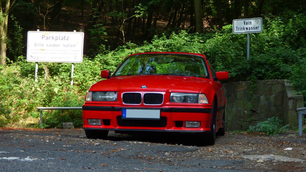 318is E36 Coup Hellrot Class-II-Optik - 3er BMW - E36