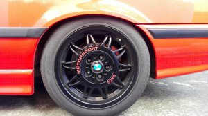 BMW Styling Nr. 22M Felge in 7.5x17 ET 41 mit Pirelli P ZERO Nero GT Reifen in 225/45/17 montiert hinten Hier auf einem 3er BMW E36 318is (Coupe) Details zum Fahrzeug / Besitzer