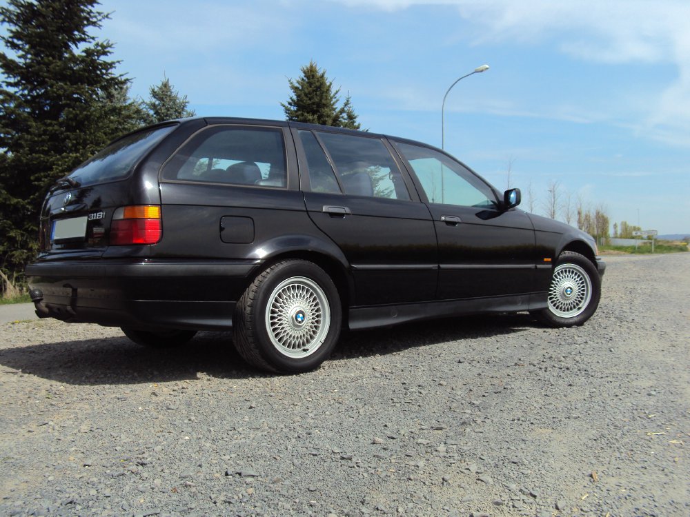 318i E36 Touring Schwarz II - 3er BMW - E36