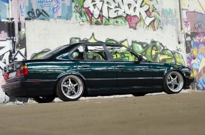 E34, 525i Limo \ Oxfordgrne Diva - 5er BMW - E34