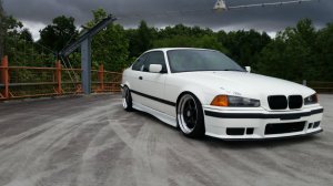 E36 328i Coupe Matt Wei - 3er BMW - E36