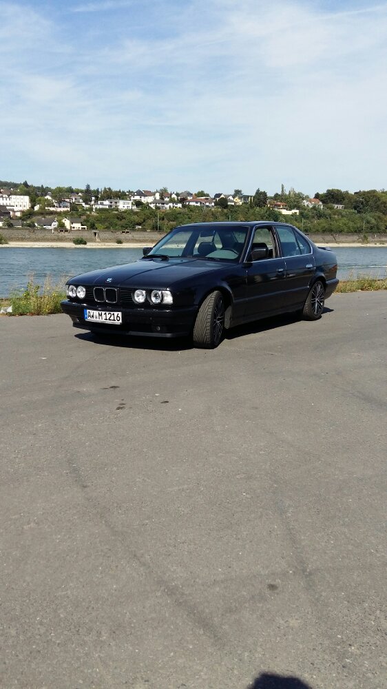 E34, 520i 24v - 5er BMW - E34