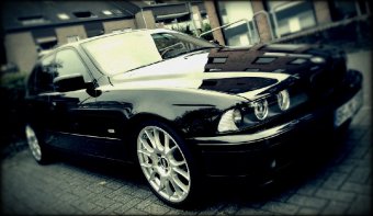 2001er E39 540i Limousine Cosmoschwartz - 5er BMW - E39