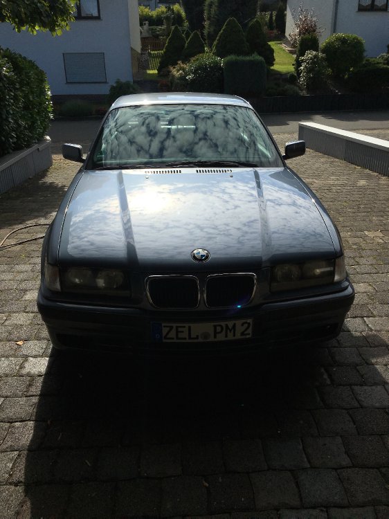 318is Stahlblau - 3er BMW - E36