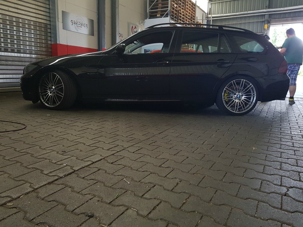 325d | STX-Gewinde | 19" Styling 235 | Tiefgang - 3er BMW - E90 / E91 / E92 / E93