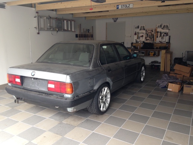 E30 340i V8 - 3er BMW - E30