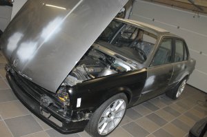 E30 340i V8 - 3er BMW - E30 E30 340i V8 - 3er BMW - E30