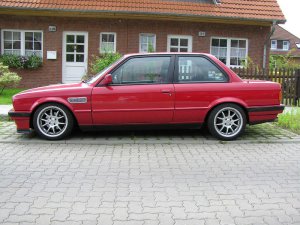 E30 .. Legend - 3er BMW - E30