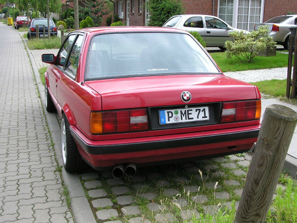 E30 .. Legend - 3er BMW - E30