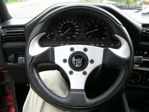 E30 .. Legend - 3er BMW - E30