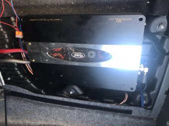 E90 Skisack Subwoofer - Fotos von CarHifi & Multimedia Einbauten