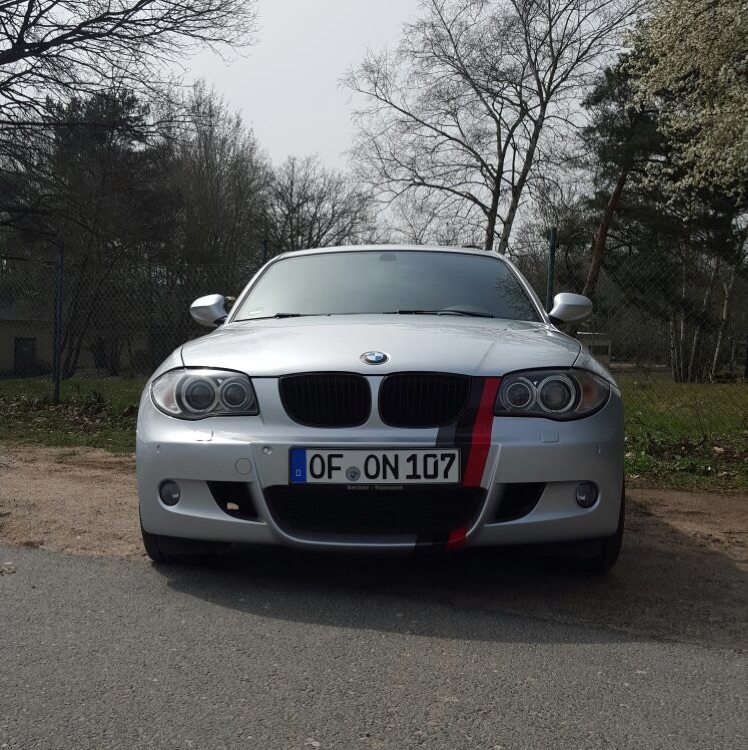 BMW e87 - 1er BMW - E81 / E82 / E87 / E88