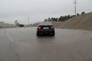 ///M5 E39___Black Devil with White Angel Eyes - 5er BMW - E39