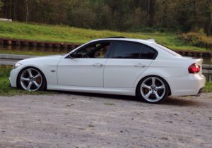 E90 330D - 3er BMW - E90 / E91 / E92 / E93