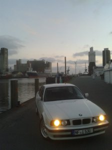 530i V8 - 5er BMW - E34