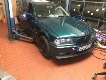 BMW E36 Limousine [HULK] Motorswap - 3er BMW - E36