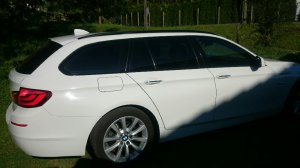 F11 520d - 5er BMW - F10 / F11 / F07 F11 520d - 5er BMW - F10 / F11 / F07