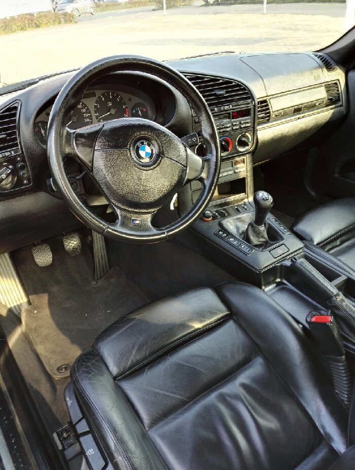 BMW 320i e36 Cabrio M Paket - 3er BMW - E36