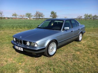 E34, 520i - 5er BMW - E34