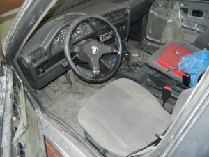 E30 325ix Lachssilber - 3er BMW - E30