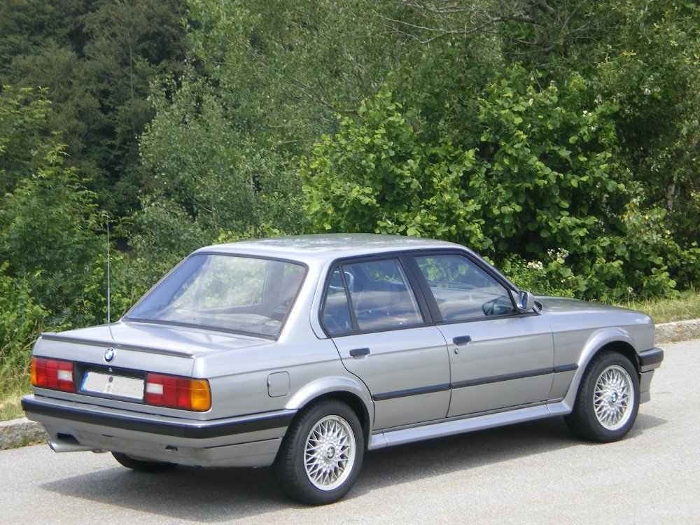 E30 325ix Lachssilber - 3er BMW - E30