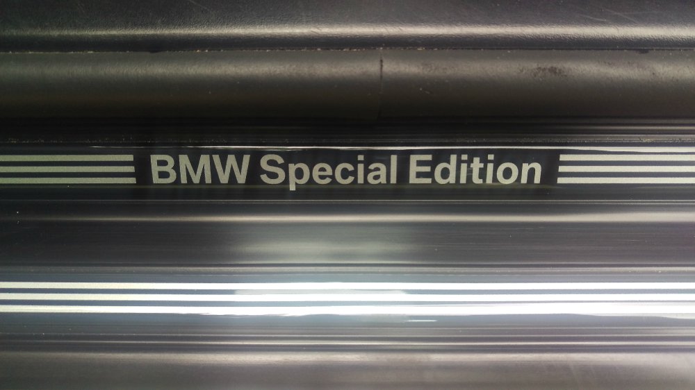 BMW 318i Edition Exclusive - 3er BMW - E46