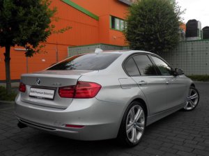 F30,328i Sport-Line - 3er BMW - F30 / F31 / F34 / F80