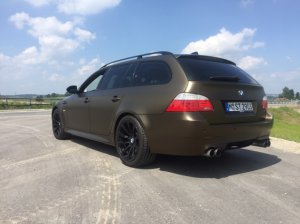 E60 2010 M5 Touring - 5er BMW - E60 / E61